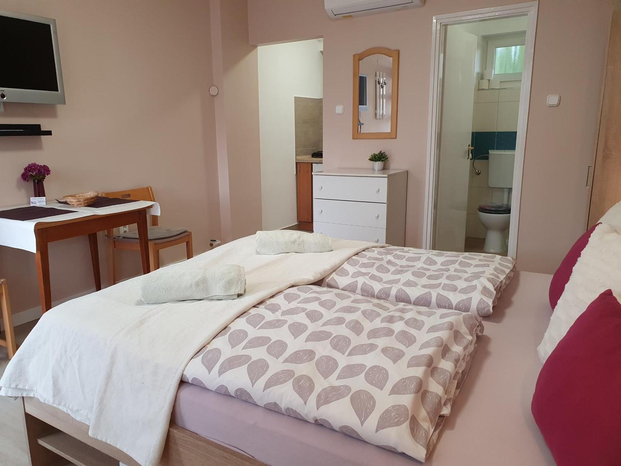 Lavendel Apartments Heviz Room photo