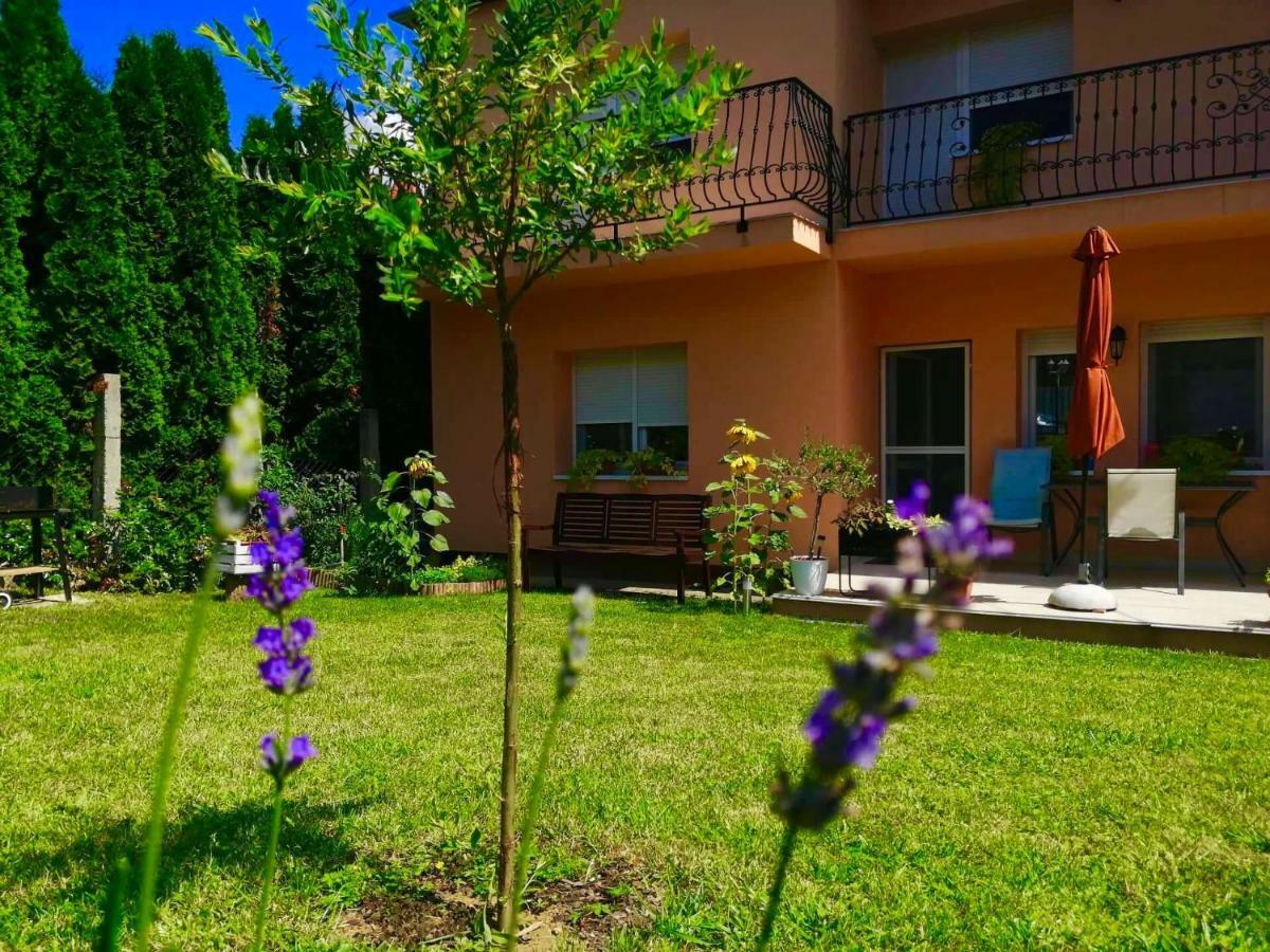 Lavendel Apartments Heviz Exterior photo